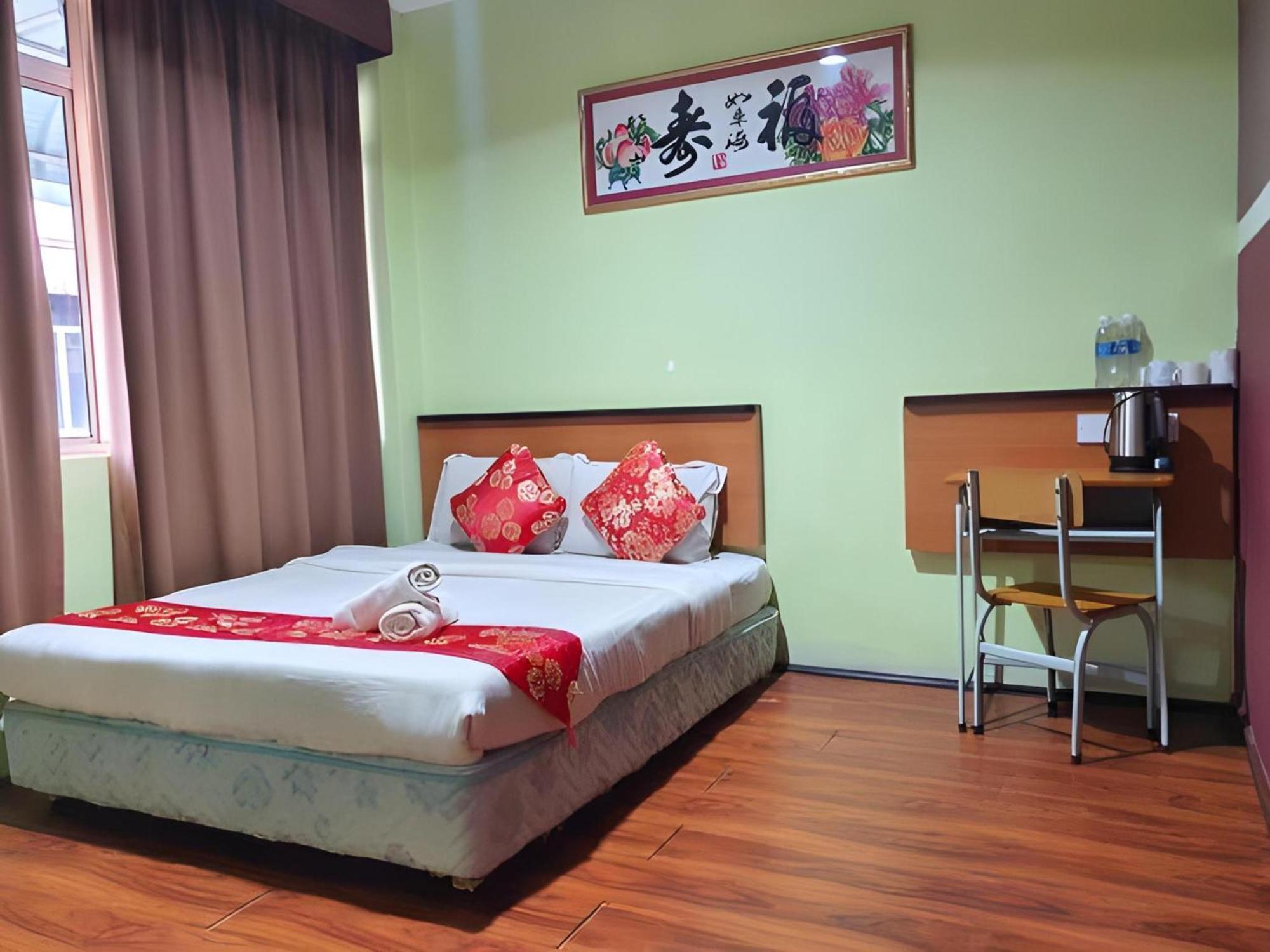 Oyo 90964 Melody 88 Inn Мири Екстериор снимка